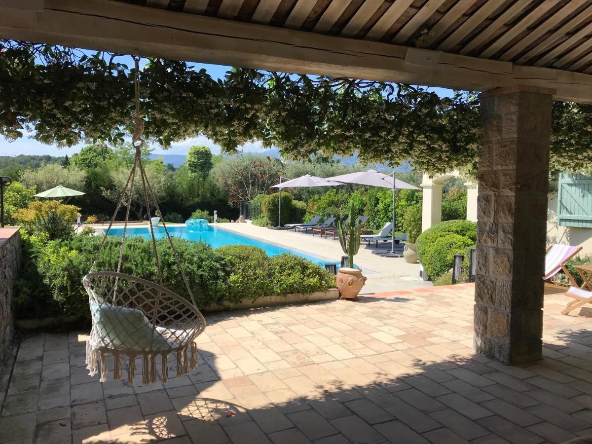 Le Mas De La Source Bed and Breakfast Mougins Exteriör bild
