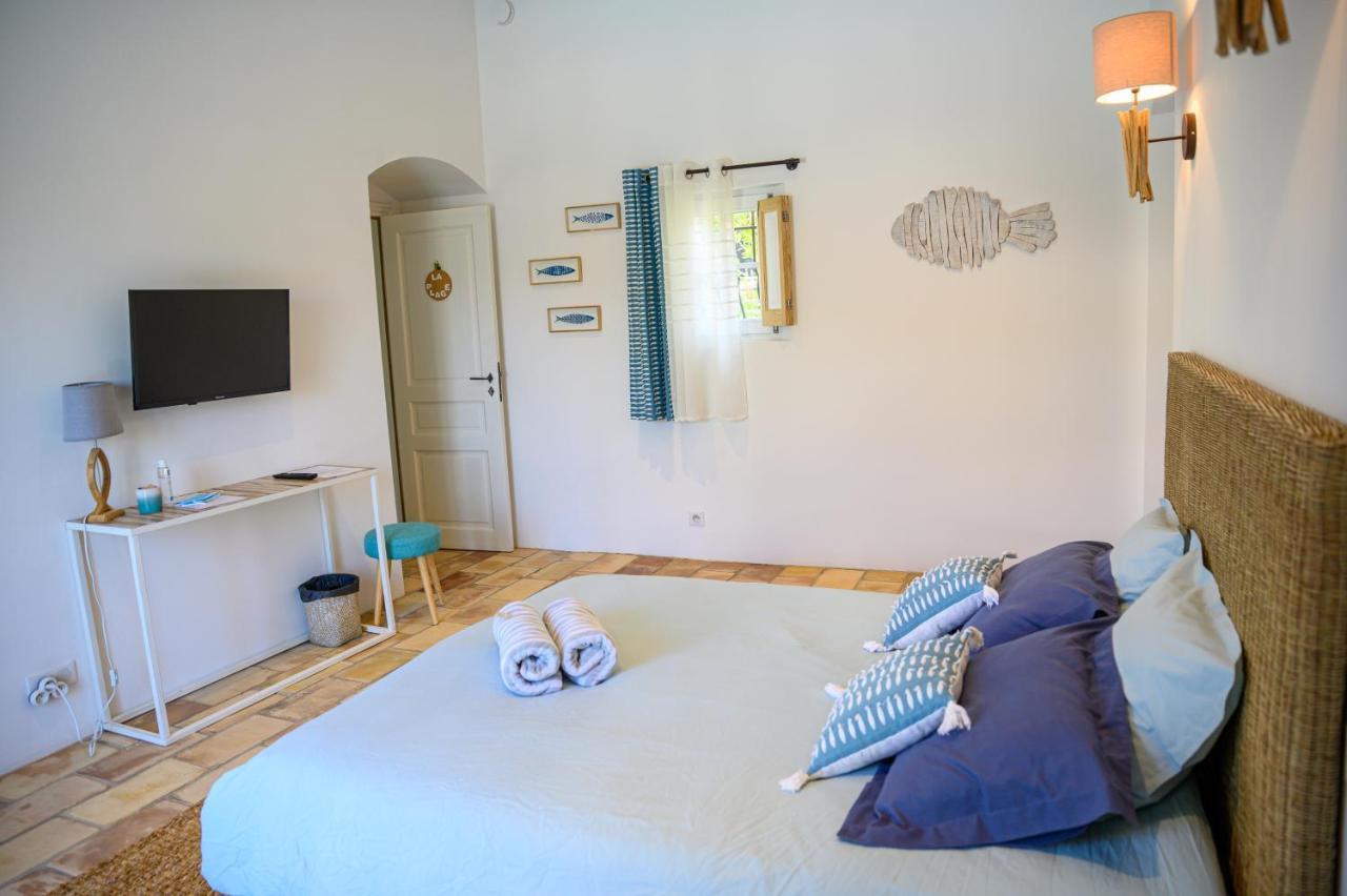 Le Mas De La Source Bed and Breakfast Mougins Exteriör bild