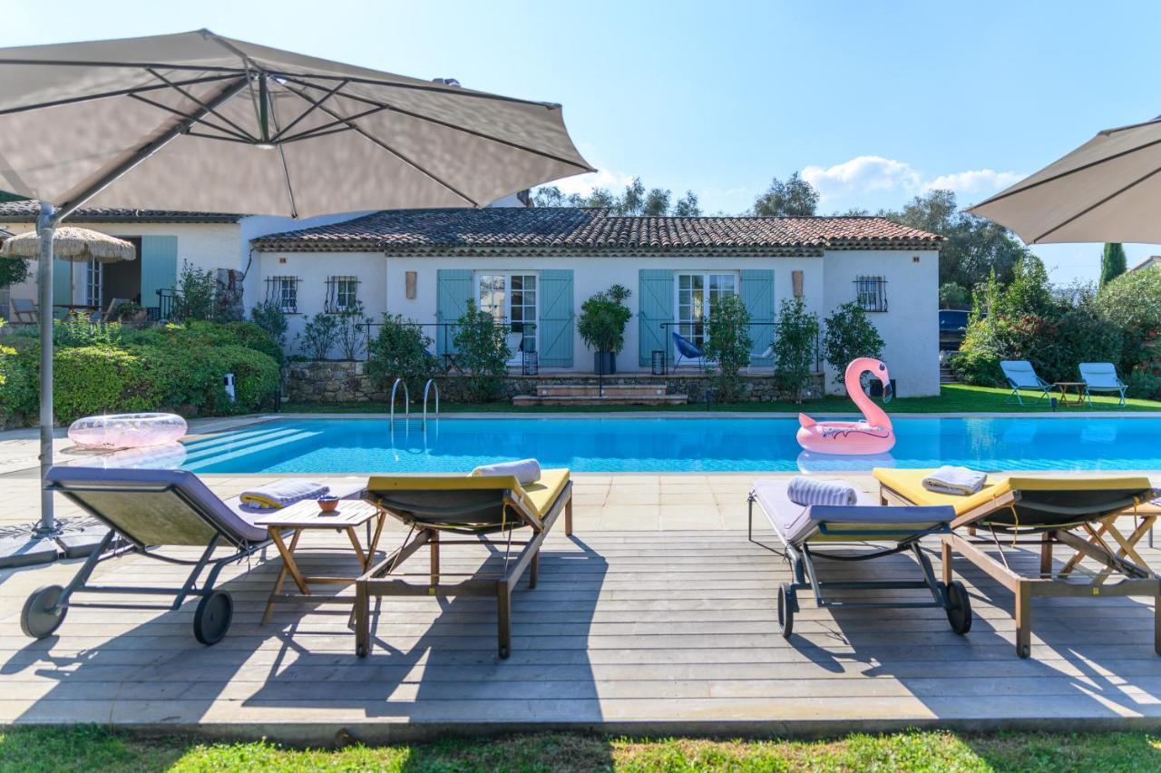 Le Mas De La Source Bed and Breakfast Mougins Exteriör bild
