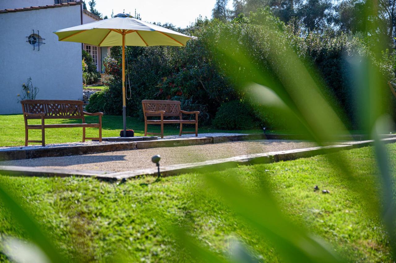 Le Mas De La Source Bed and Breakfast Mougins Exteriör bild