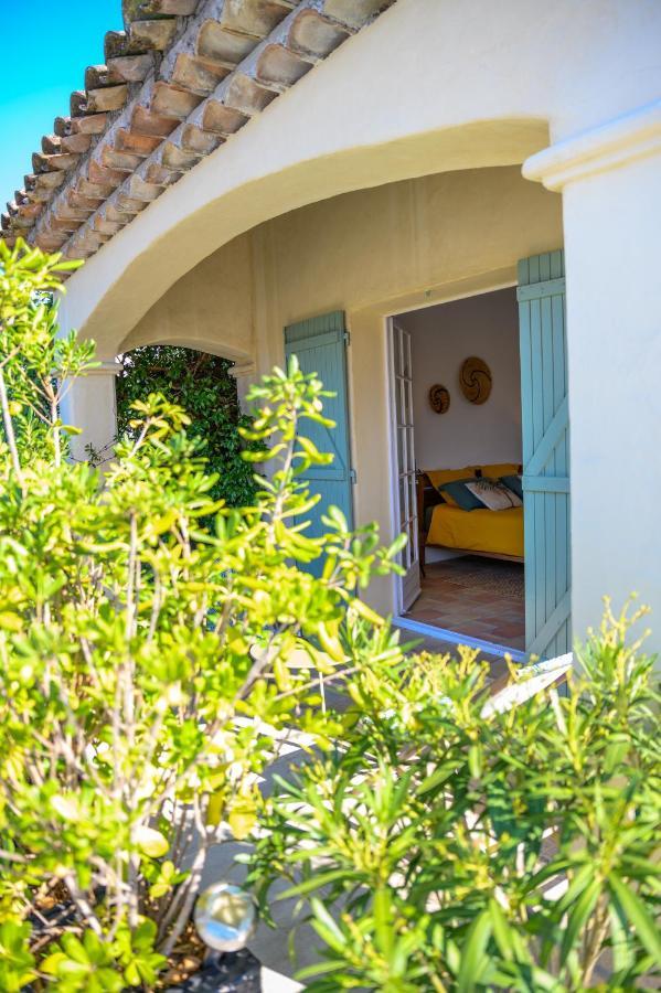 Le Mas De La Source Bed and Breakfast Mougins Exteriör bild