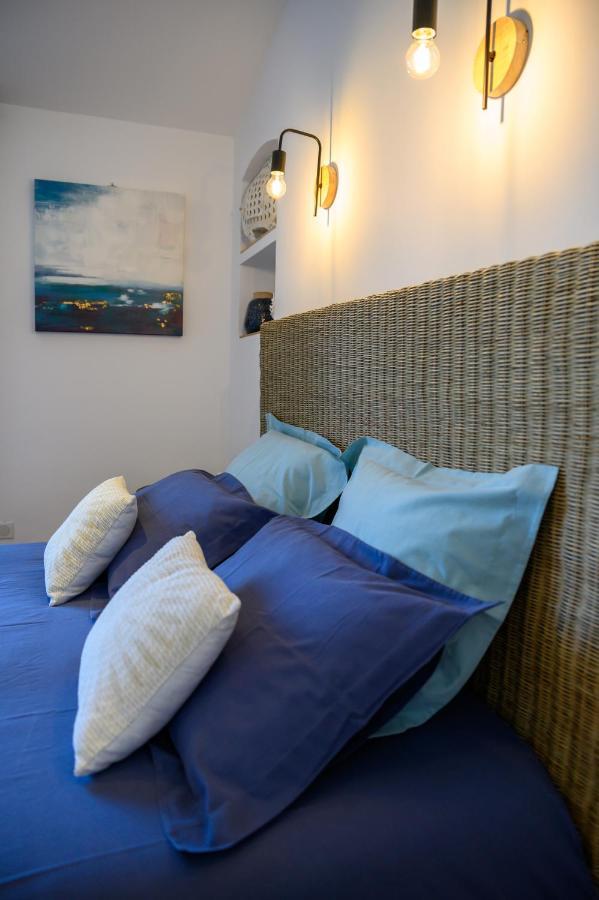Le Mas De La Source Bed and Breakfast Mougins Exteriör bild