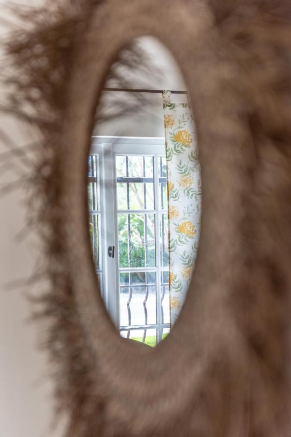 Le Mas De La Source Bed and Breakfast Mougins Exteriör bild